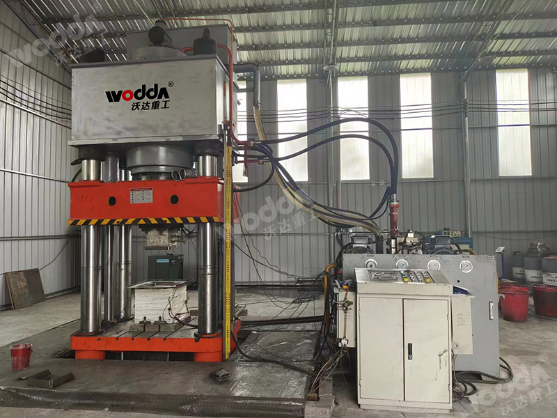 匣缽成型液壓機(jī) 匣缽成型液壓機(jī)