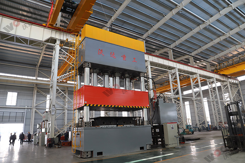 2500噸復(fù)合材料液壓機(jī)2500噸液壓機(jī)廠家 2500噸復(fù)合材料液壓機(jī)2500噸液壓機(jī)廠家