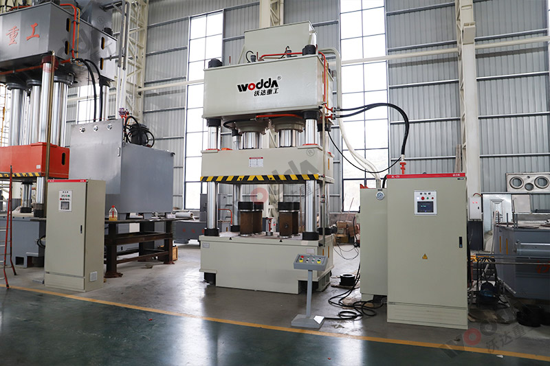 塑料托盤(pán)成型液壓機(jī)