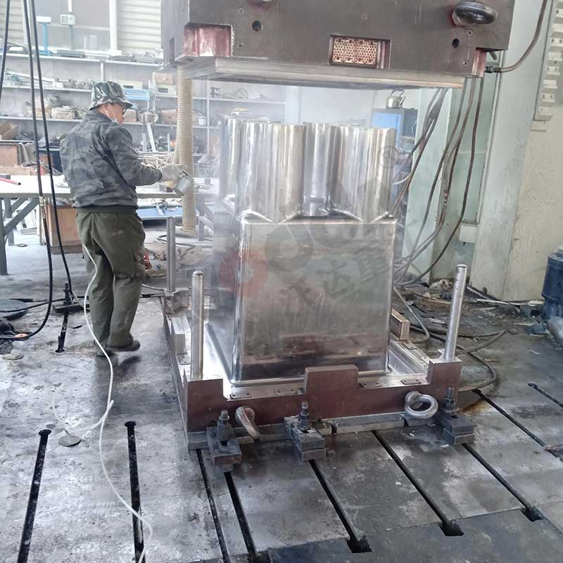 SMC華夫筒模壓機(jī) SMC華夫筒模壓機(jī)