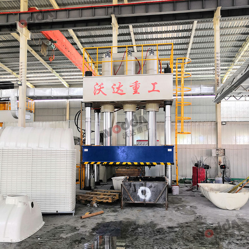 1000噸玻璃鋼化糞池風(fēng)機(jī)罩液壓機(jī) 1000噸玻璃鋼化糞池風(fēng)機(jī)罩液壓機(jī)