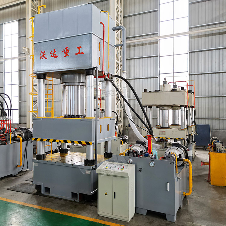 四柱式汽車(chē)內(nèi)飾件液壓機(jī) 四柱式汽車(chē)內(nèi)飾件液壓機(jī)