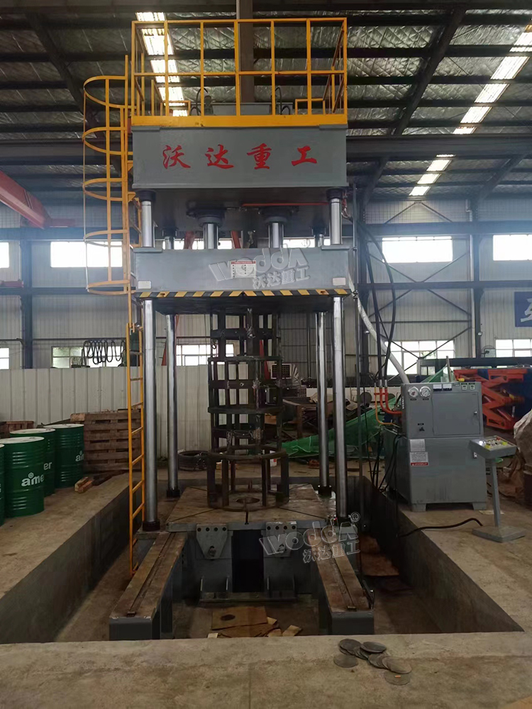 200噸電機(jī)定子轉(zhuǎn)子軸承壓裝液壓機(jī)客戶現(xiàn)場 200噸電機(jī)定子轉(zhuǎn)子軸承壓裝液壓機(jī)客戶現(xiàn)場