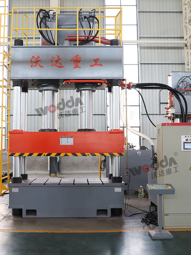 500噸雙缸四柱液壓機(jī) 500噸雙缸四柱液壓機(jī)