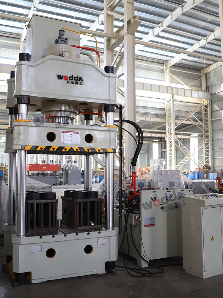 國標(biāo)315噸四柱液壓機(jī) 國標(biāo)315噸四柱液壓機(jī)