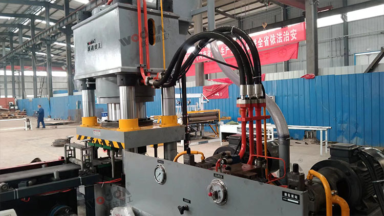 500噸四柱液壓機(jī)沖壓錨桿托盤 500噸四柱液壓機(jī)沖壓錨桿托盤