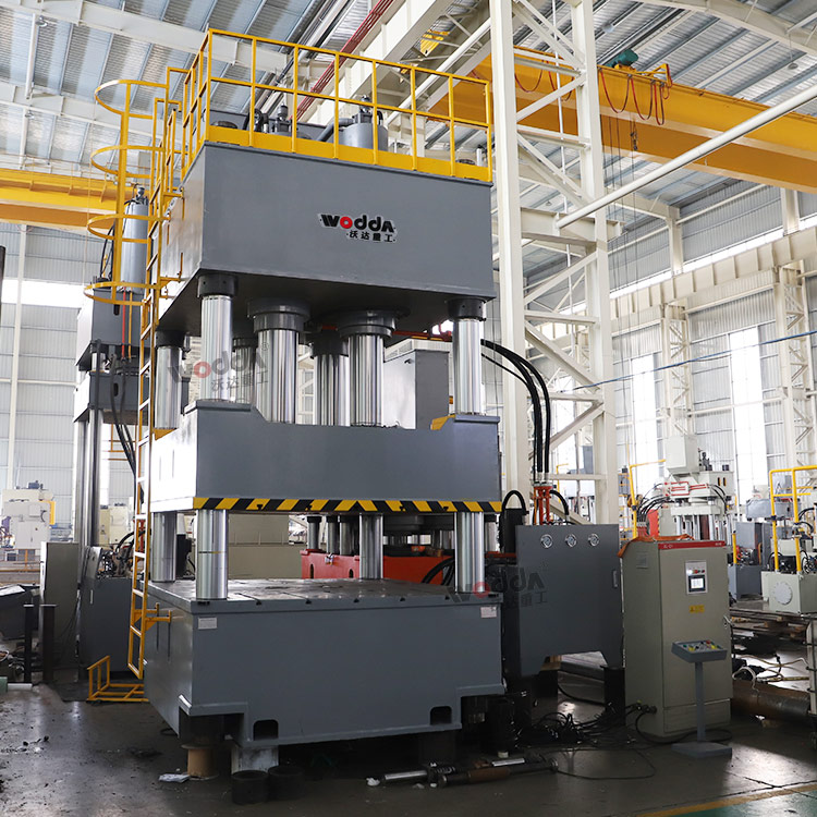 1000噸SMC復(fù)合材料熱壓成型液壓機(jī) 1000噸SMC復(fù)合材料熱壓成型液壓機(jī)