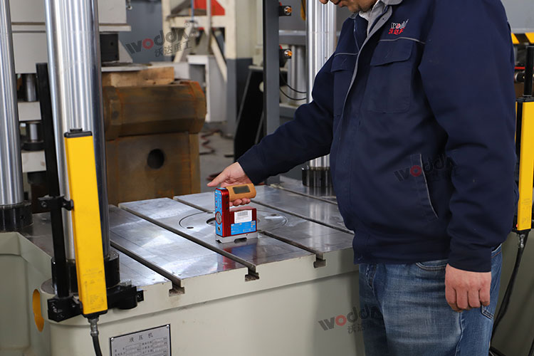 液壓機精度檢測 液壓機精度檢測