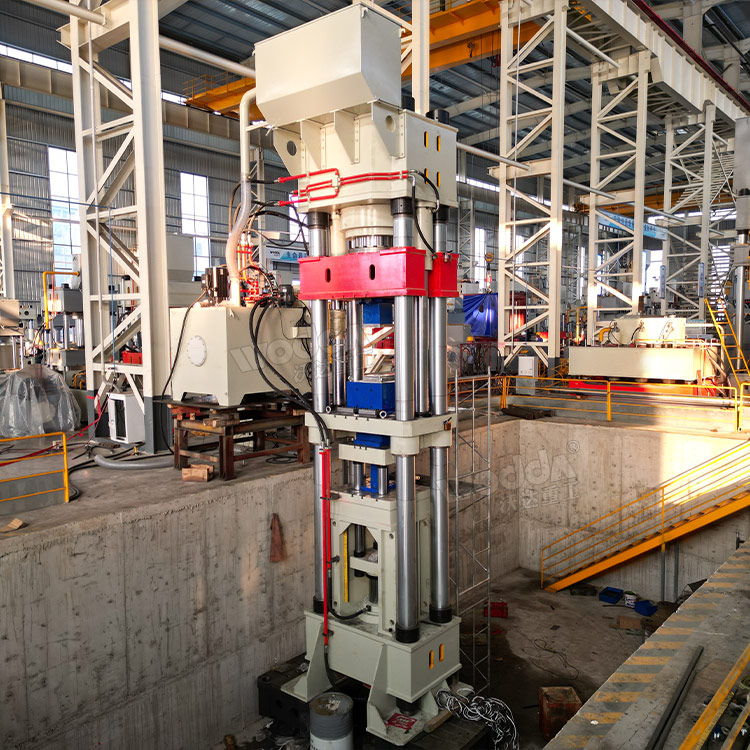 1000噸四梁四柱液壓機 1000噸四梁四柱液壓機