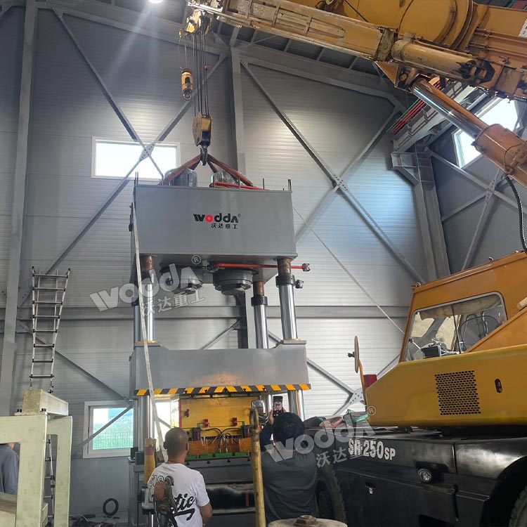 玻璃鋼冷卻塔風(fēng)筒成型液壓機安裝 玻璃鋼冷卻塔風(fēng)筒成型液壓機安裝