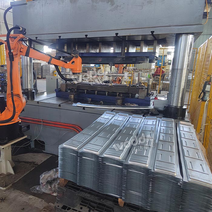 汽車配件拉伸液壓機(jī) 汽車配件拉伸液壓機(jī)