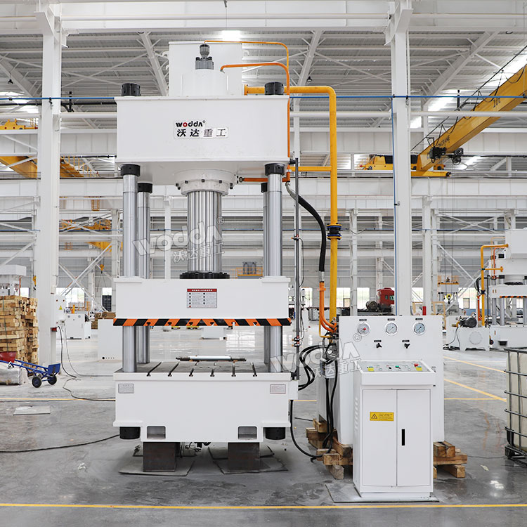 315噸四柱液壓機(jī) 315噸四柱液壓機(jī)