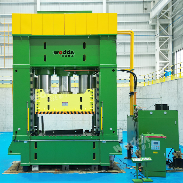 液壓機(jī).jpg 液壓機(jī).jpg