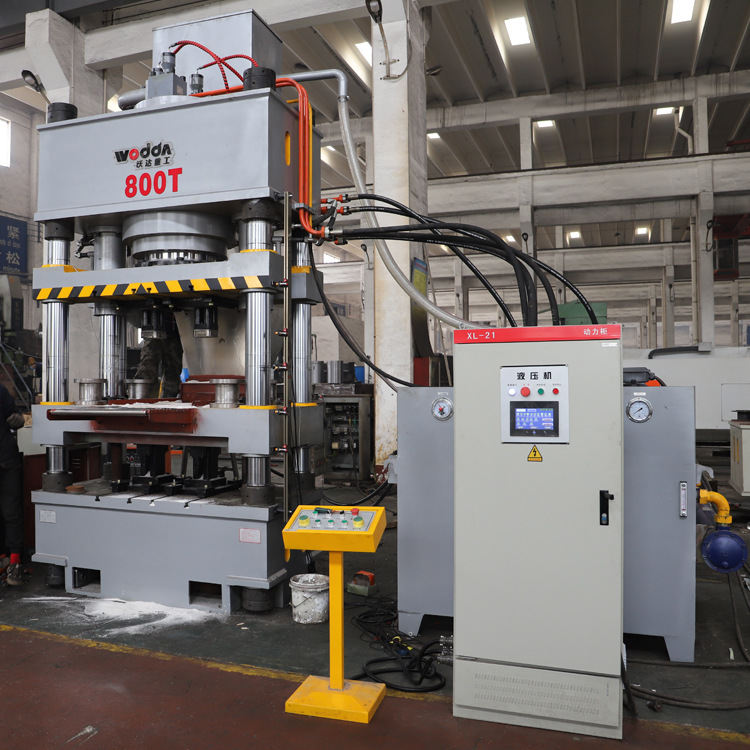 牛羊舔磚液壓機生產廠家